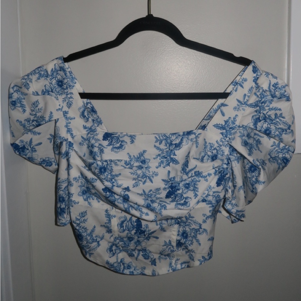 Floral Blue and White Women's Top